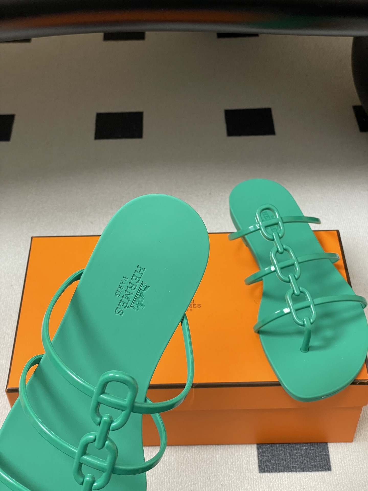UA Hermès Mykonos Sandal