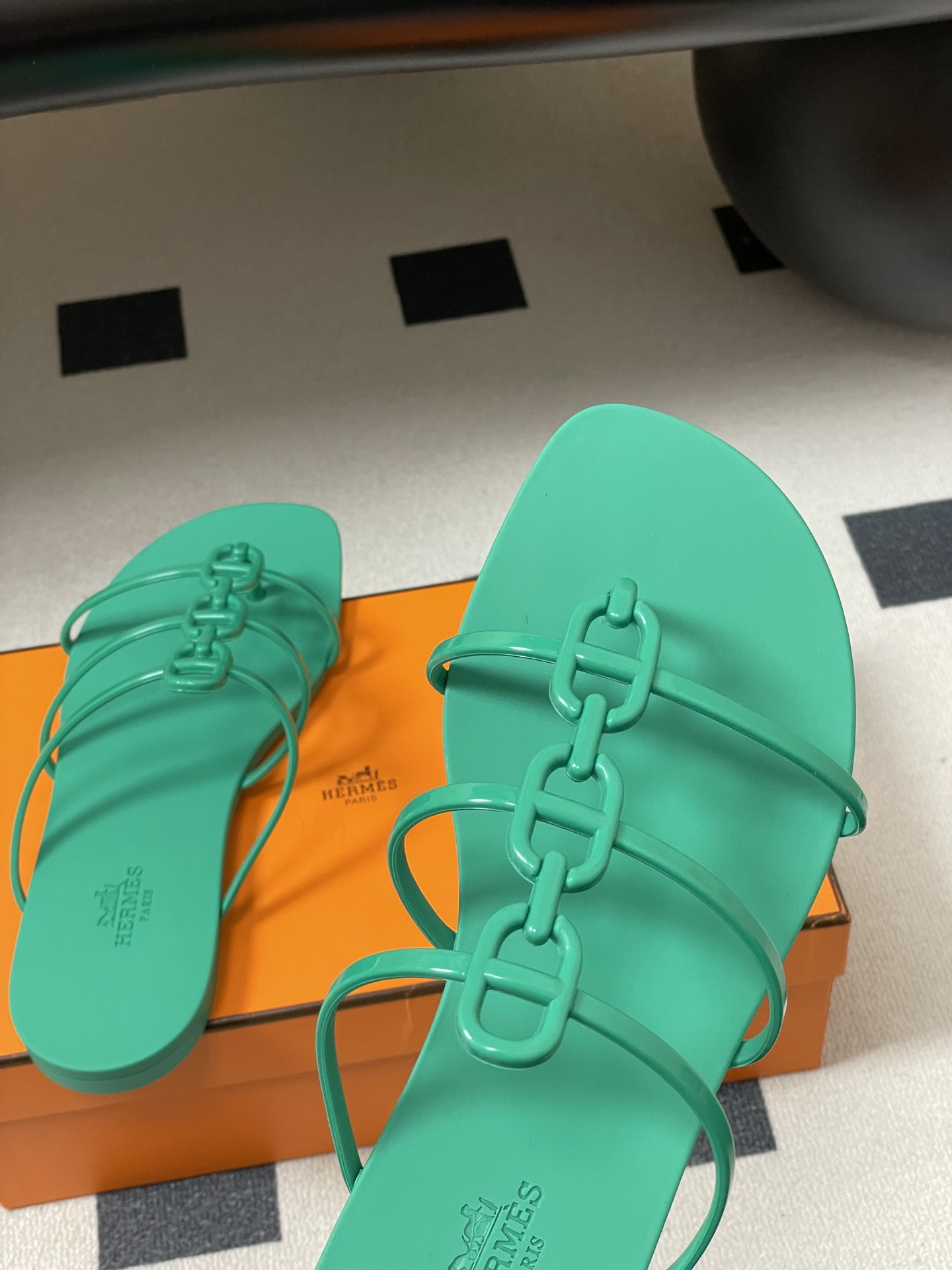 UA Hermès Mykonos Sandal