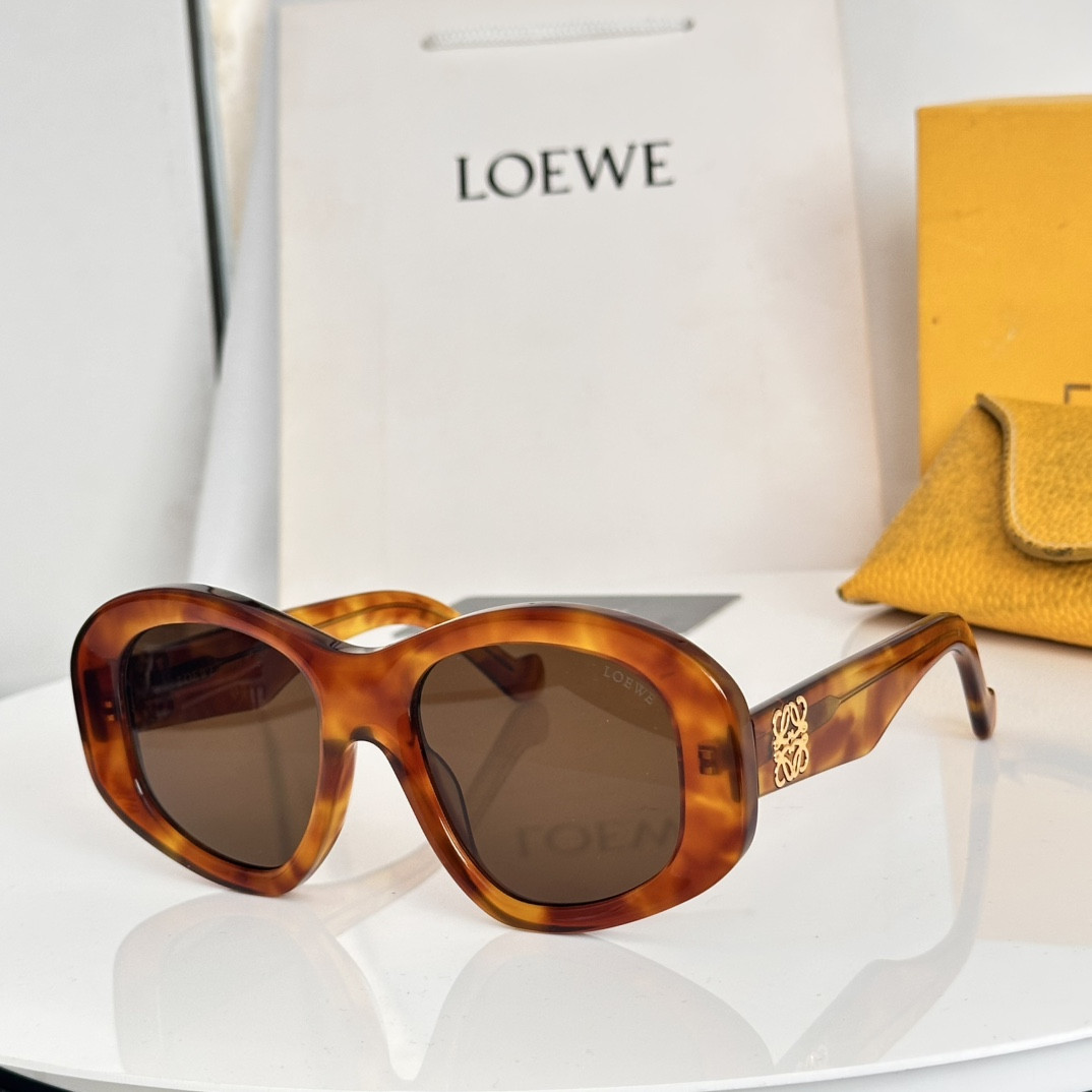 Loewe Glasses LW40181U 56-18-145