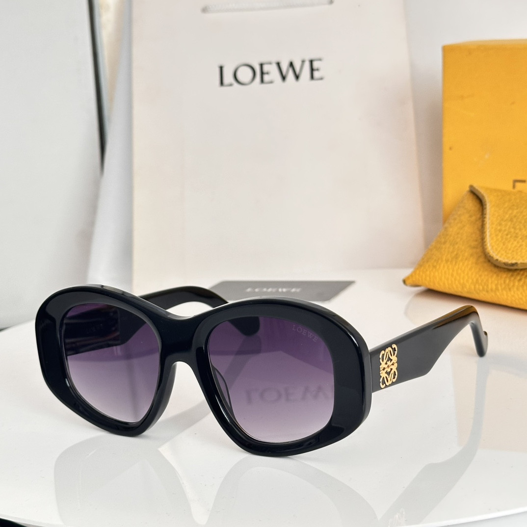 Loewe Glasses LW40181U 56-18-145