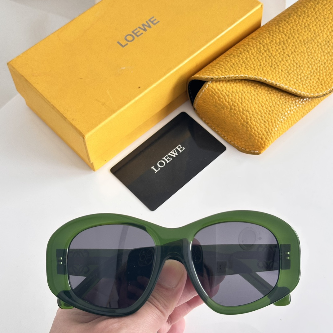 Loewe Glasses LW40181U 56-18-145