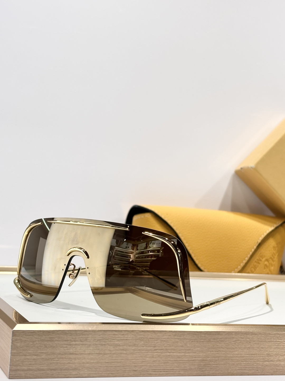 Loewe Glasses LW40193U 55-141-120