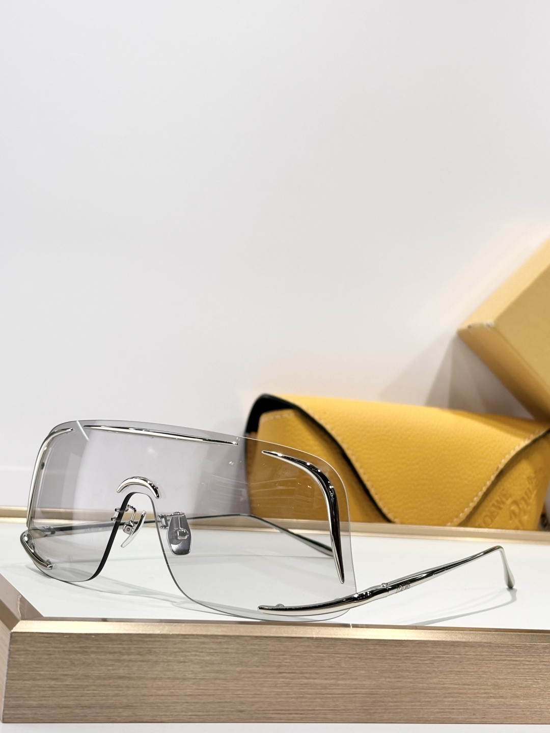 Loewe Glasses LW40193U 55-141-120