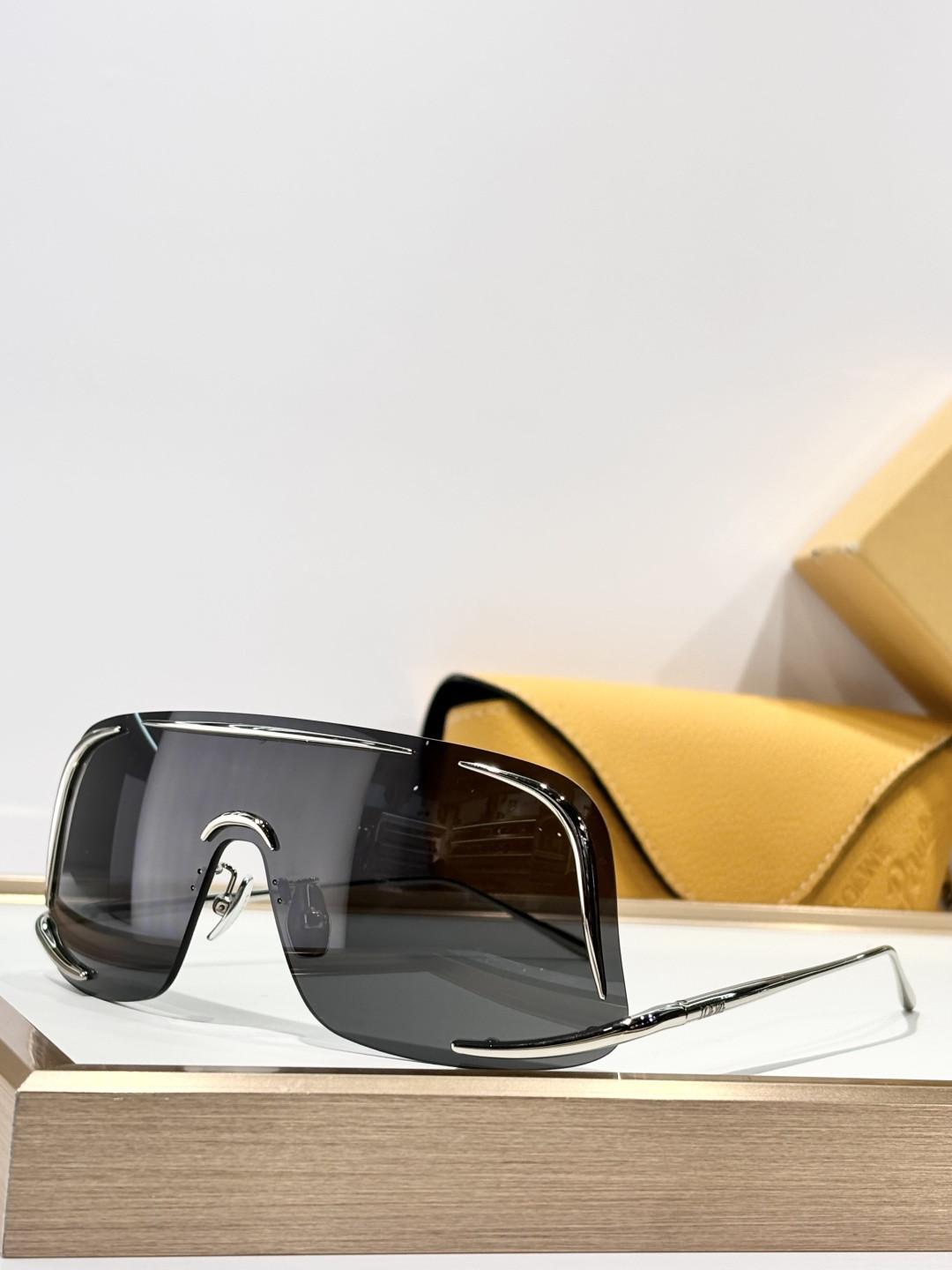 Loewe Glasses LW40193U 55-141-120