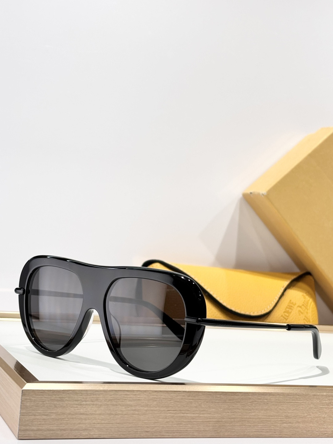 Loewe Glasses LW40186I 52-16-140