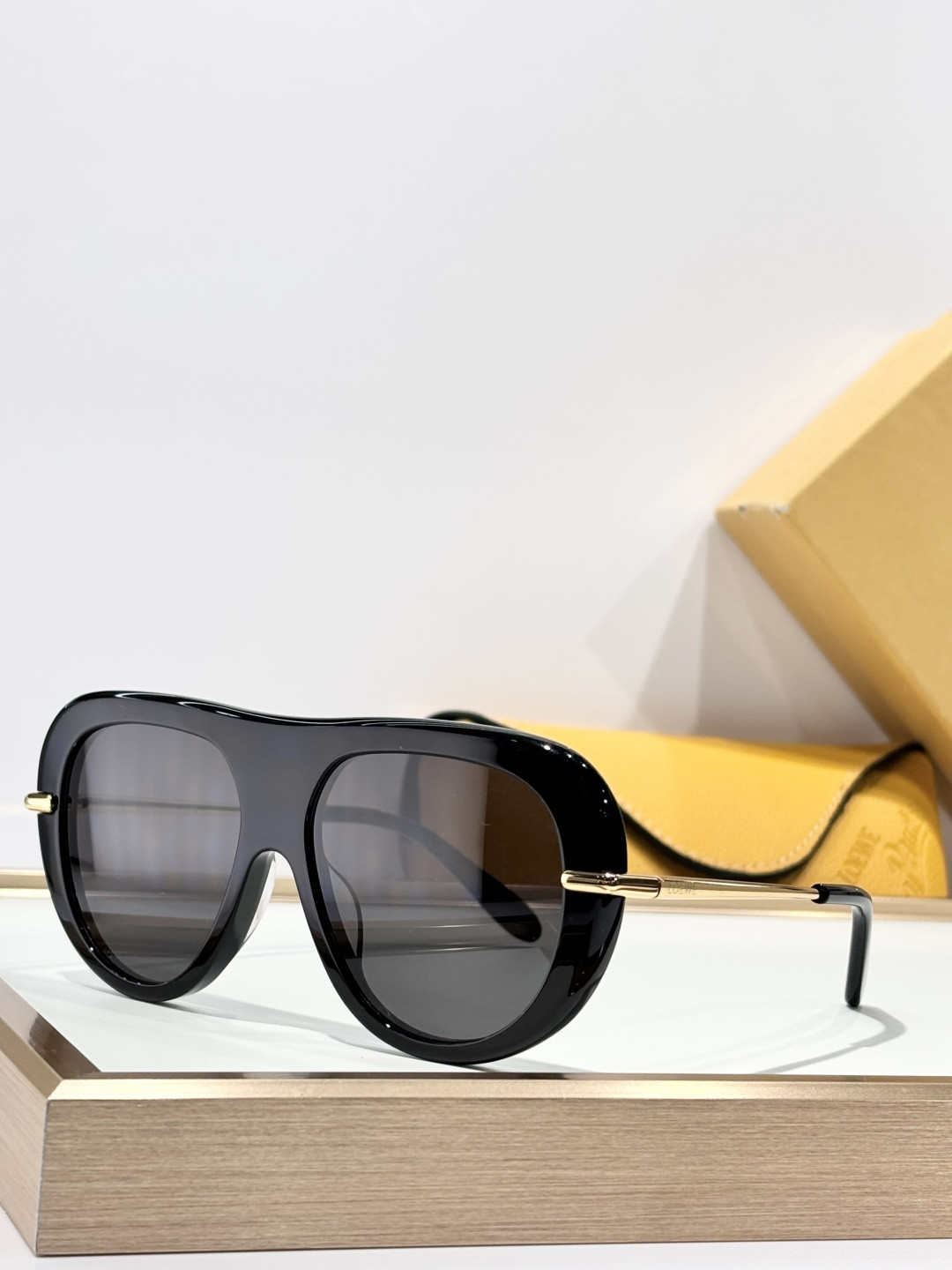 Loewe Glasses LW40186I 52-16-140