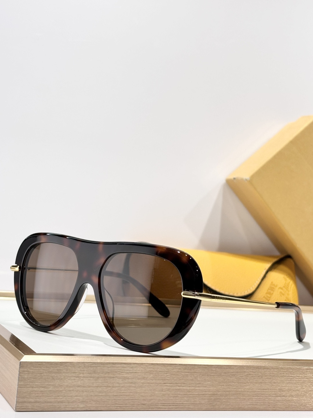 Loewe Glasses LW40186I 52-16-140