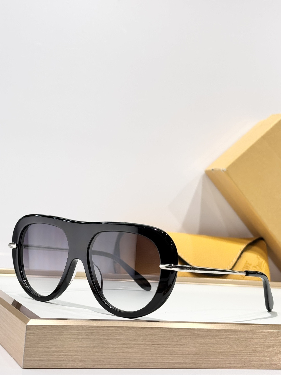 Loewe Glasses LW40186I 52-16-140