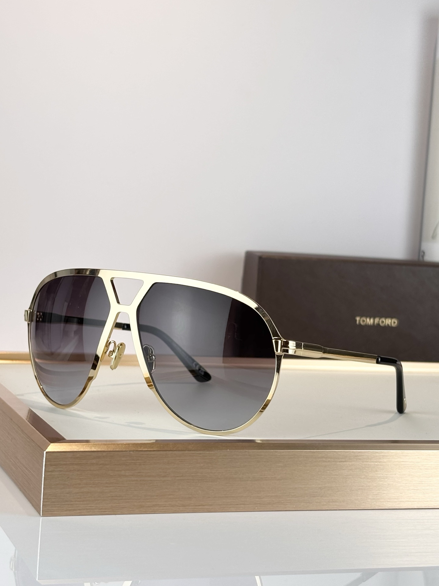 Tom Ford Glasses TF1060 64-14-135