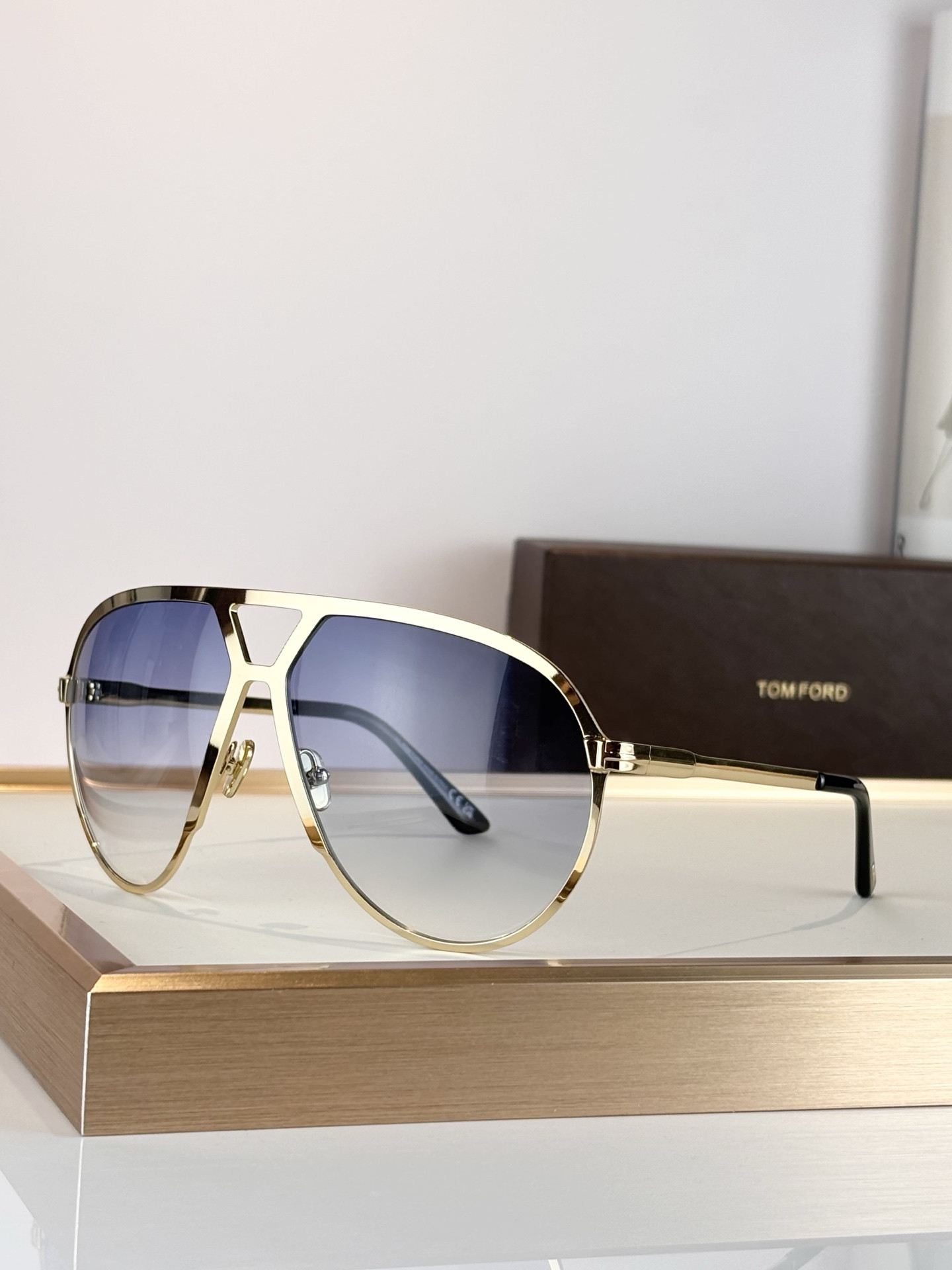 Tom Ford Glasses TF1060 64-14-135