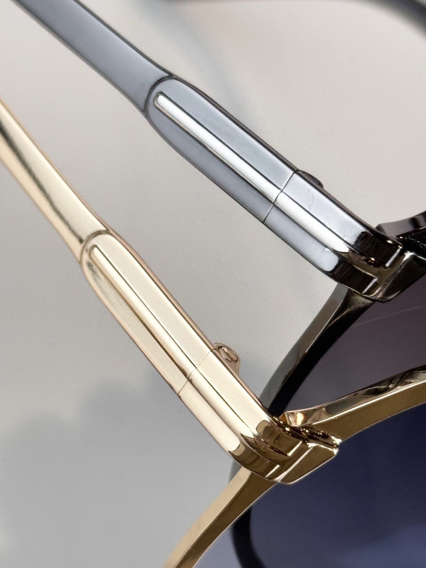 Tom Ford Glasses TF1060 64-14-135