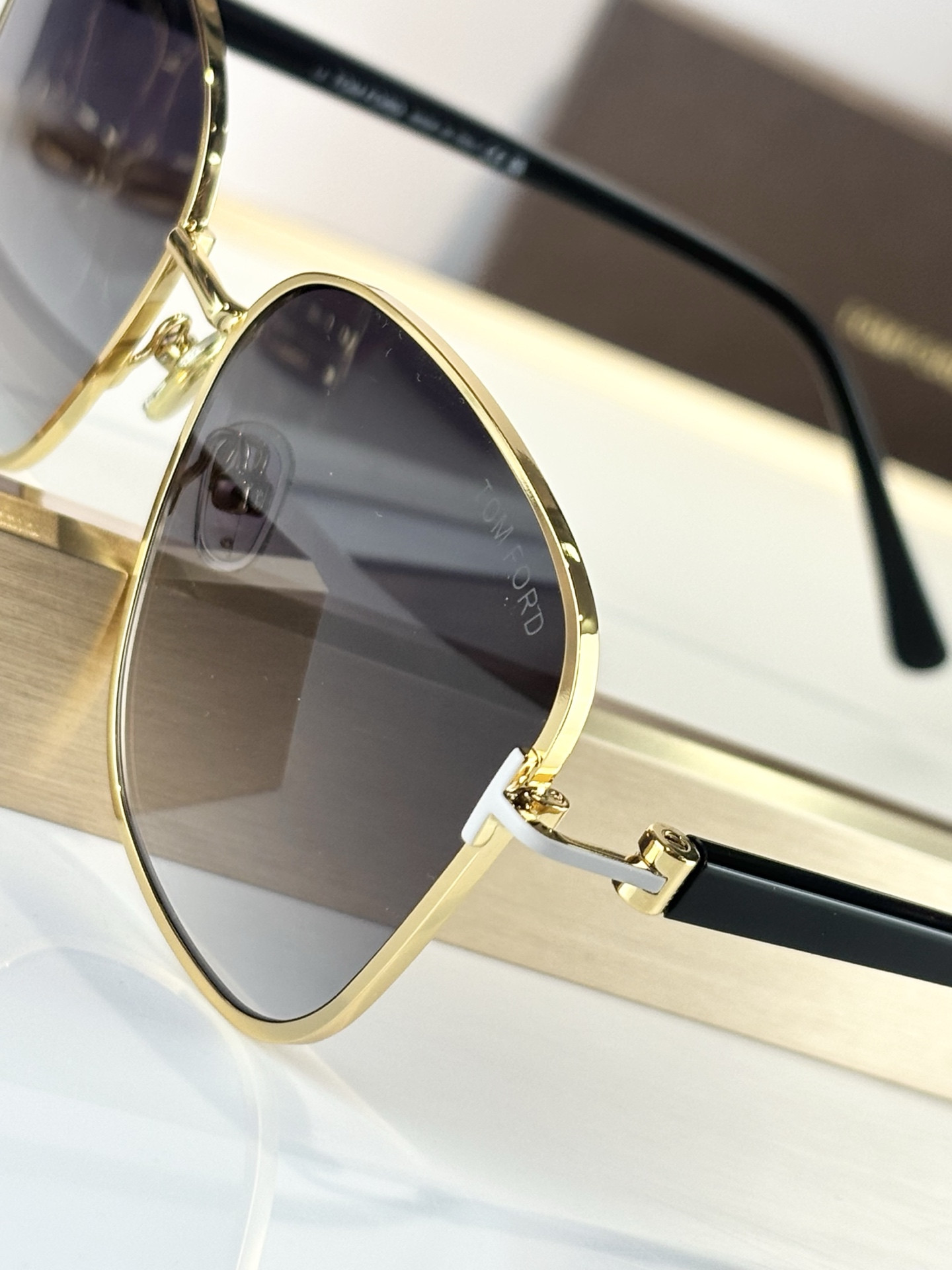Tom Ford Glasses TF1029 57-17-140