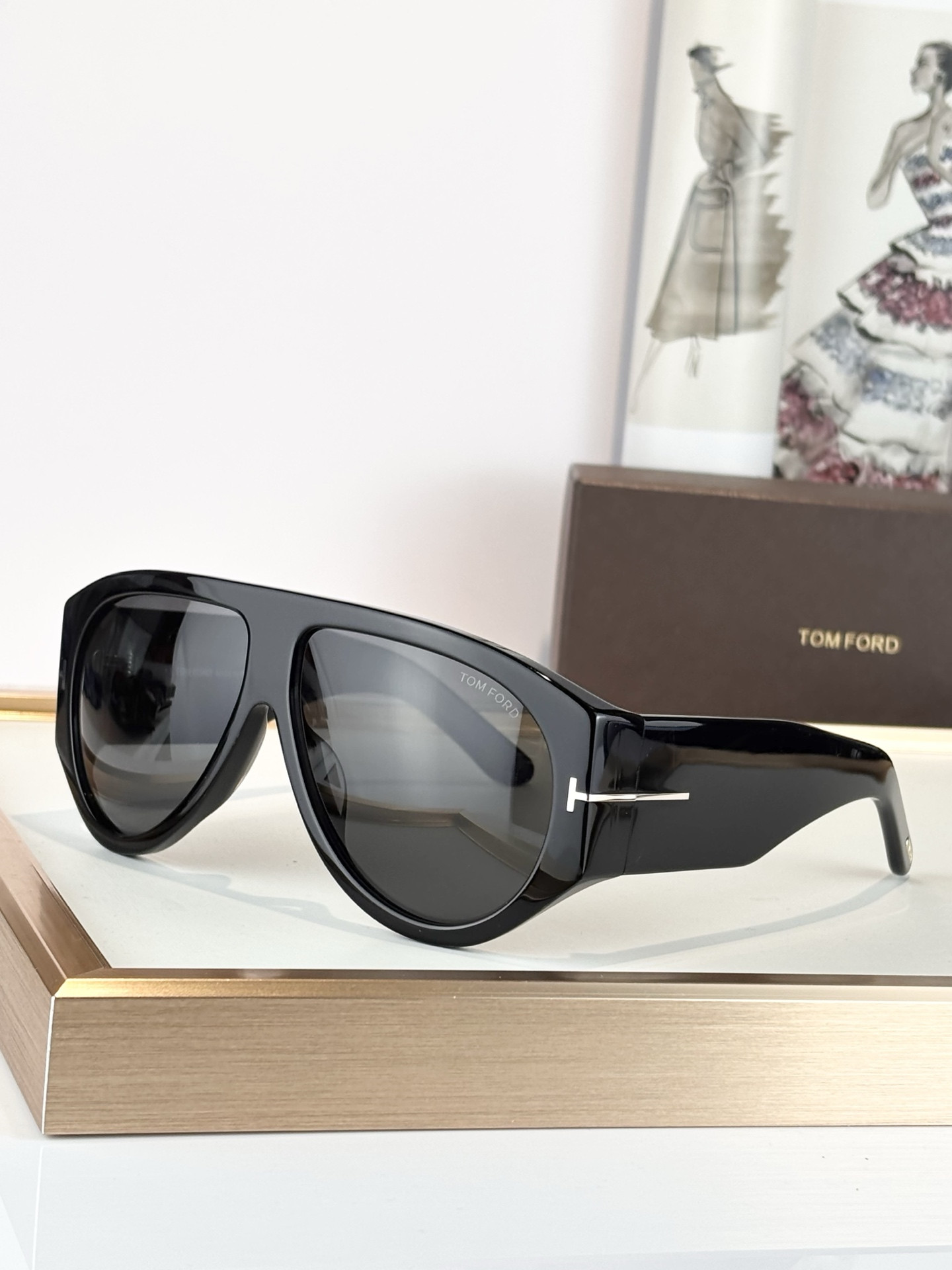 Tom Ford Glasses TF1044 60-12-140