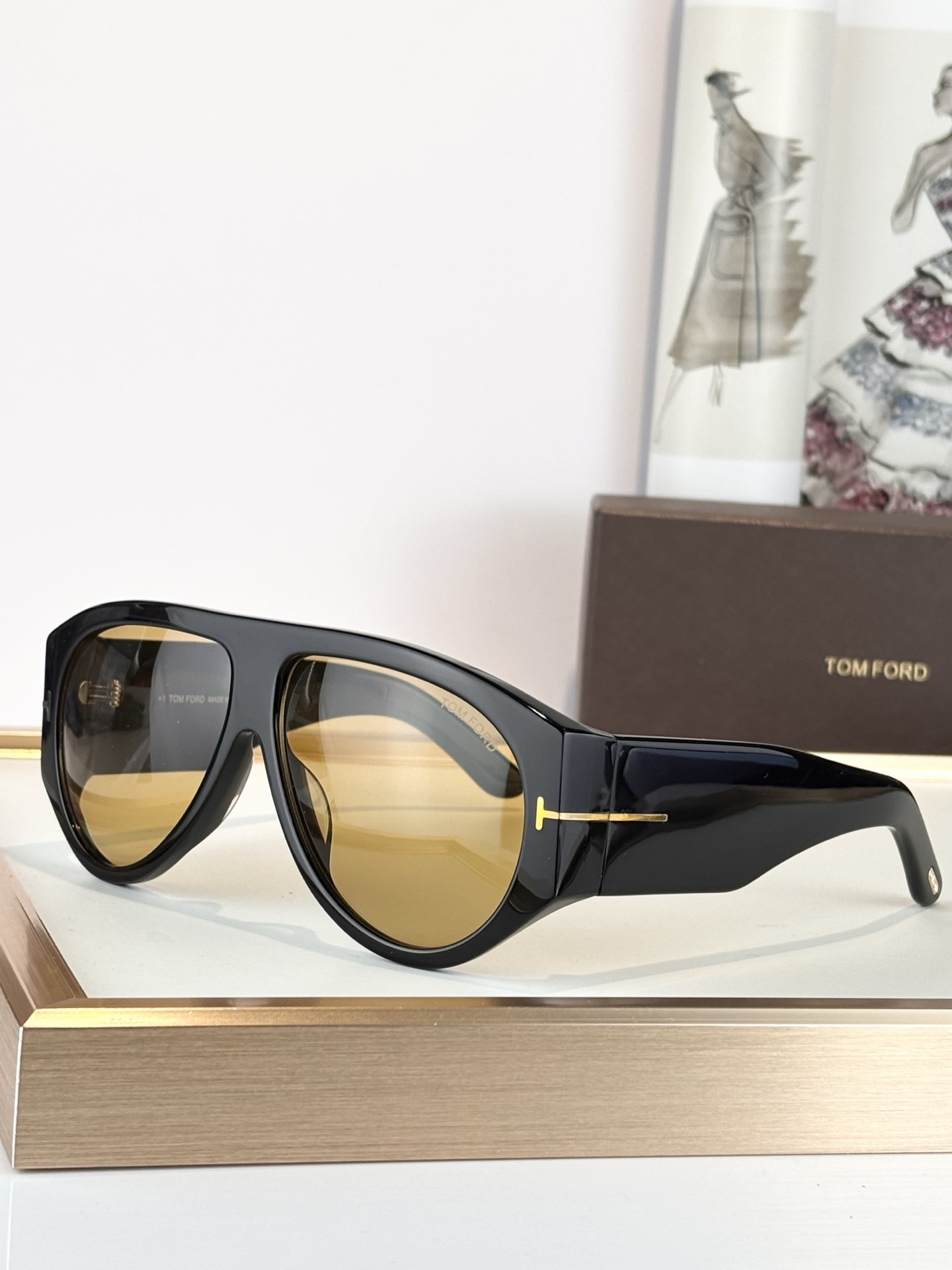 Tom Ford Glasses TF1044 60-12-140