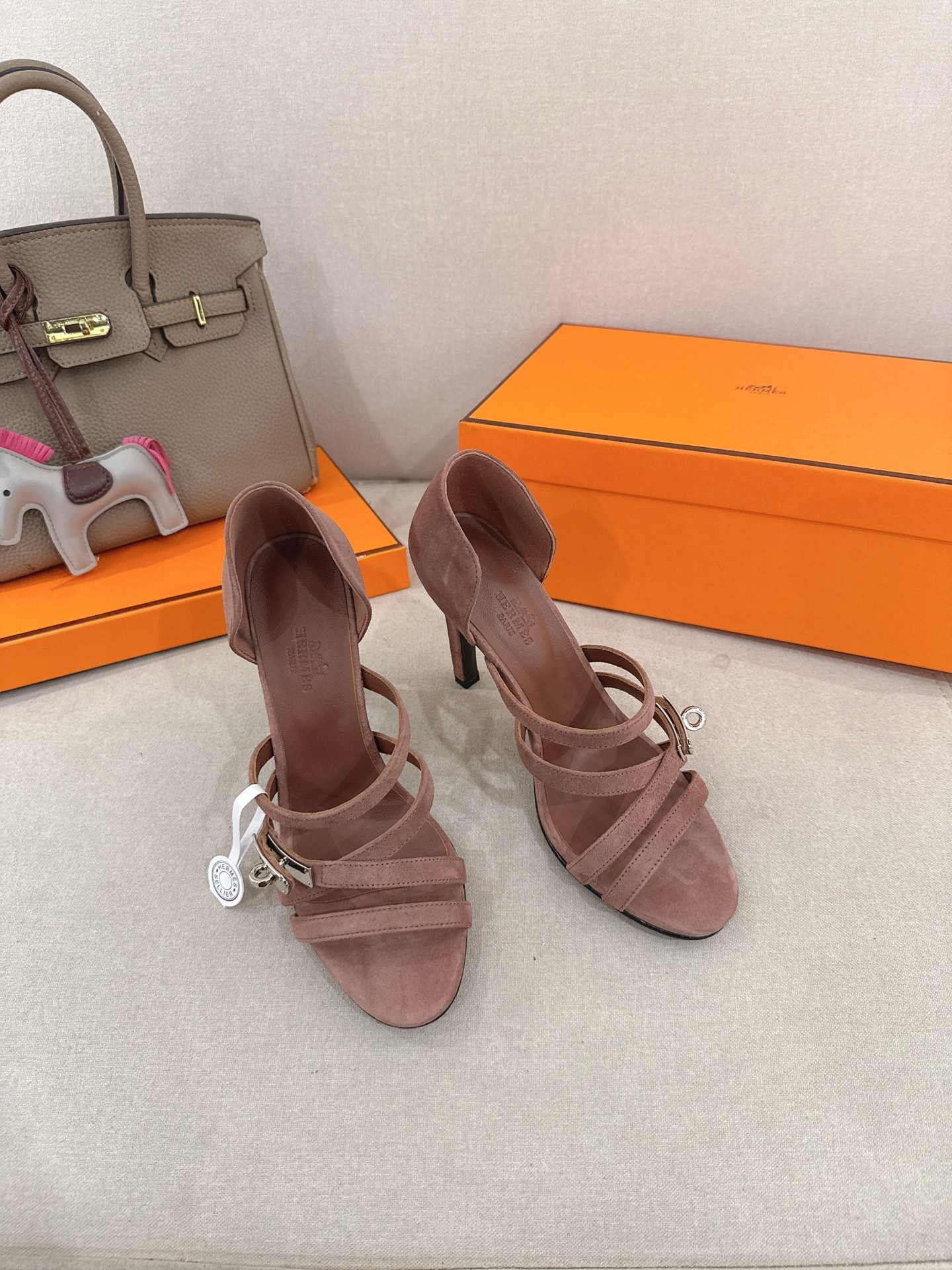 UA Hermès Lipstick 105 Sandal