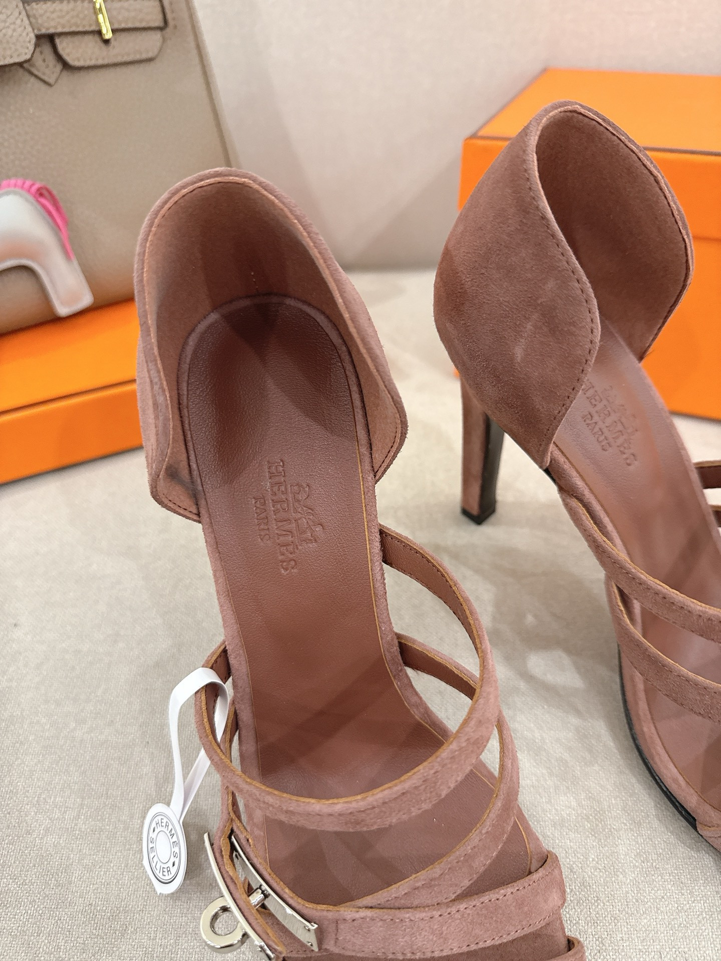 UA Hermès Lipstick 105 Sandal