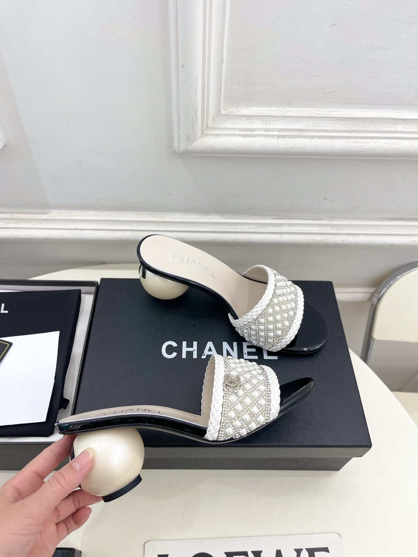 ua Ch**el slides 6.5cm heel