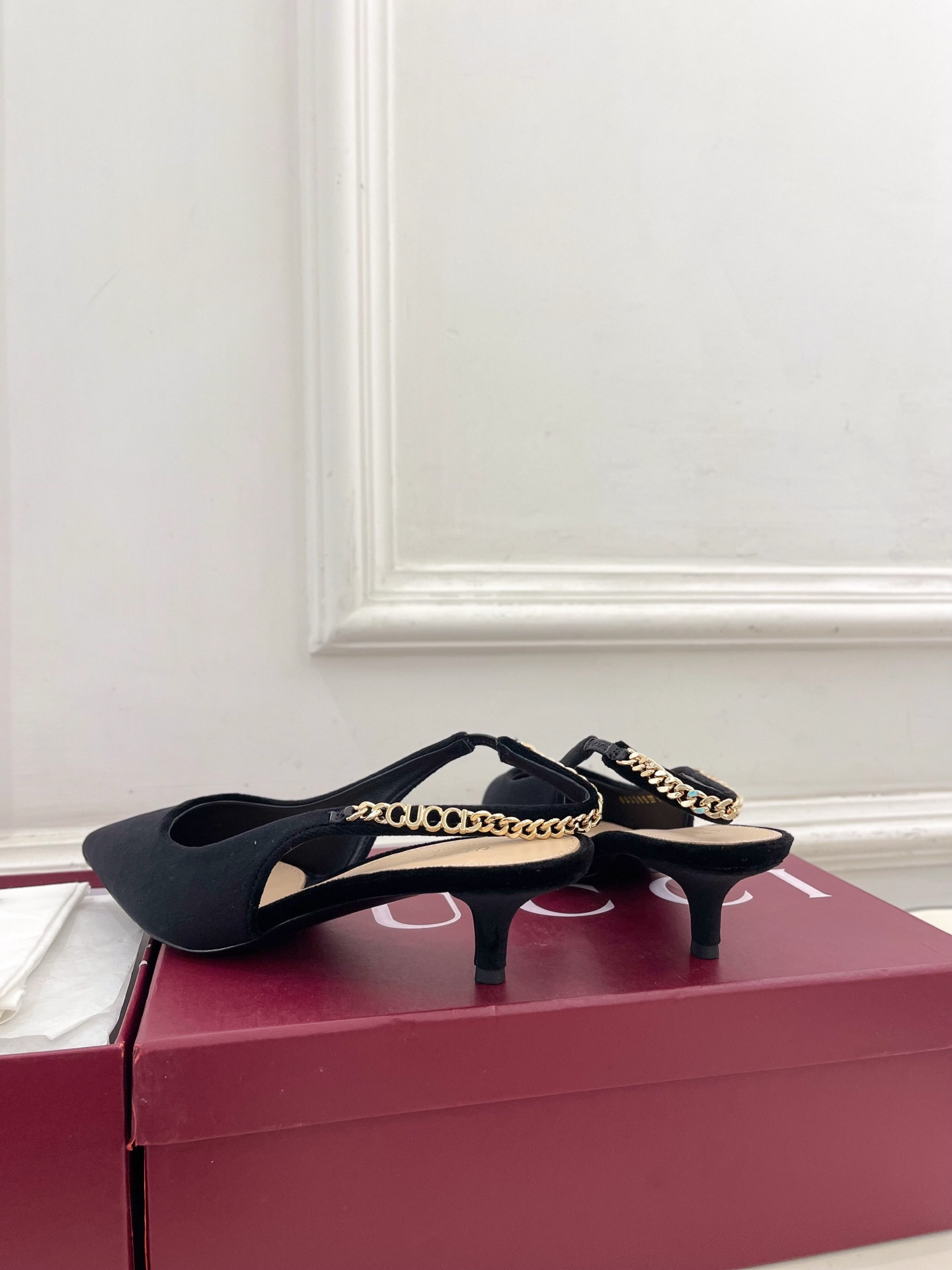 UA Gucci Signoria Slingback Pump