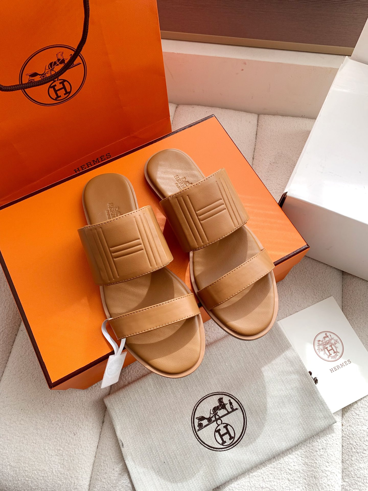UA Hermès Mona Sandal