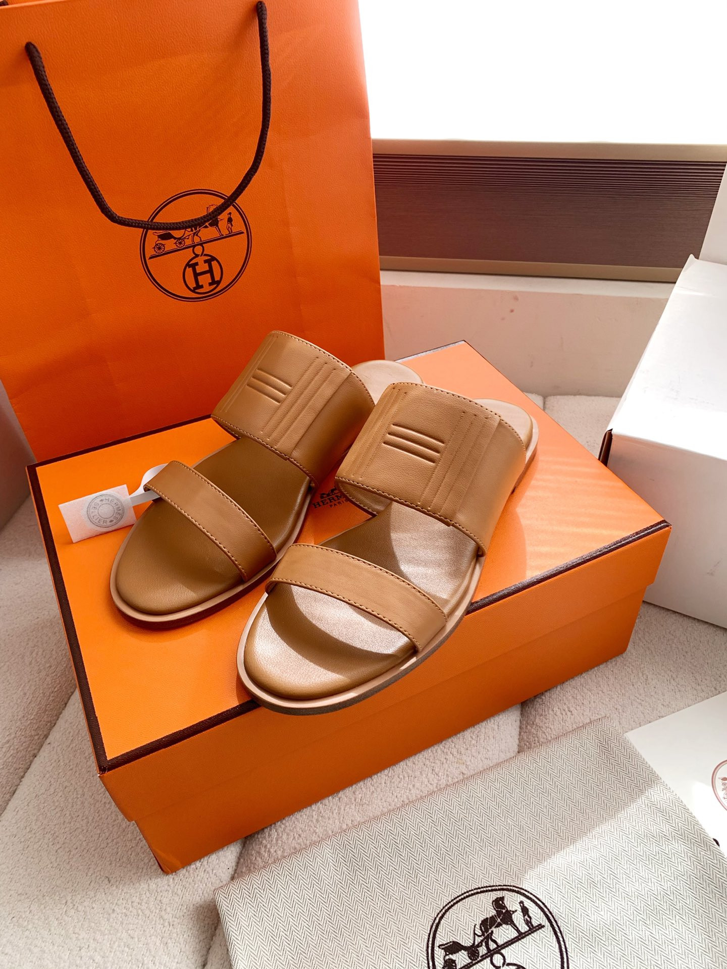 UA Hermès Mona Sandal