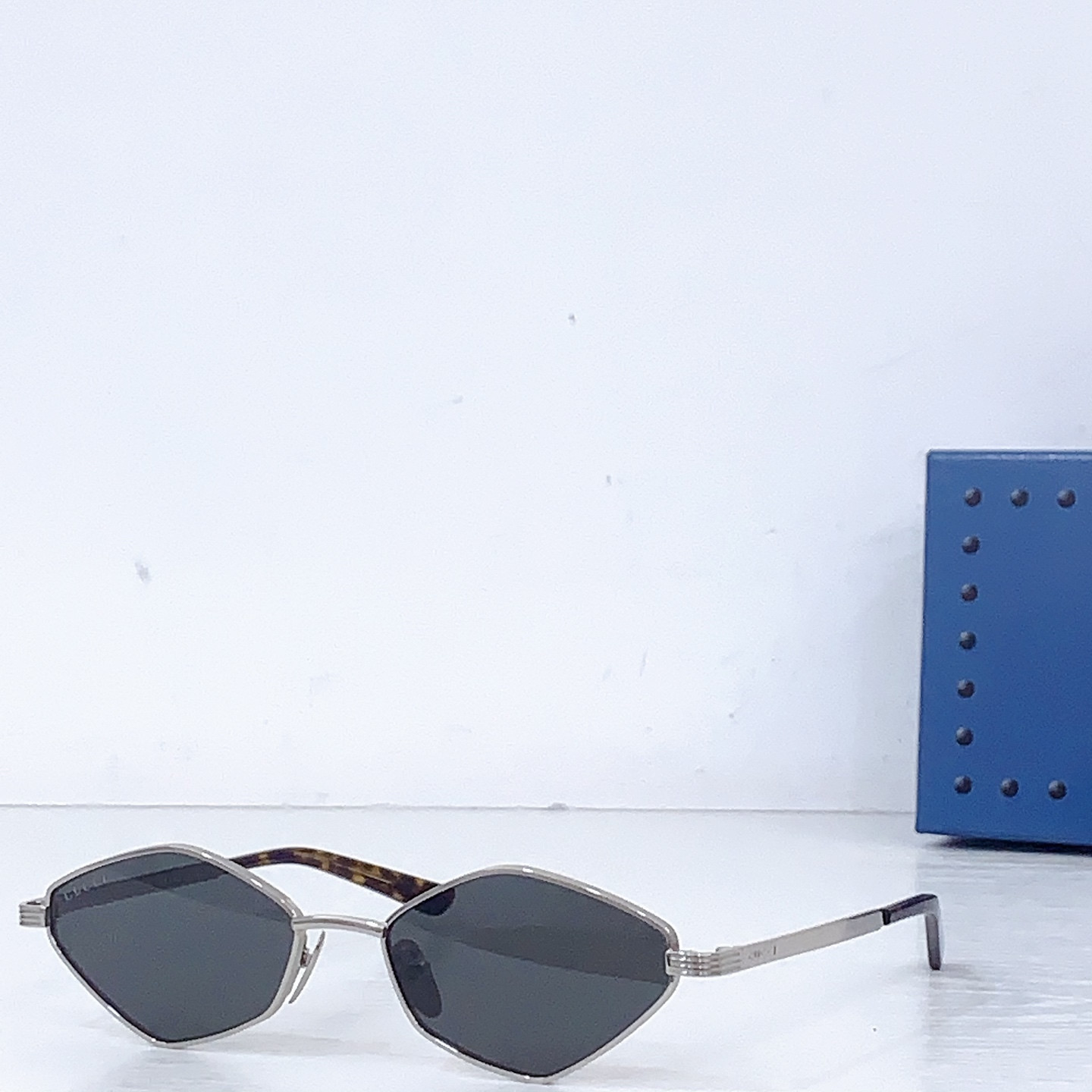 Gucci Glasses GG 2076SA 56-16-145