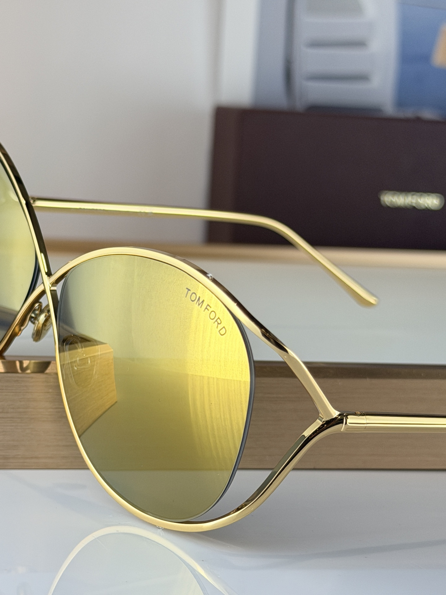 Tom Ford Glasses TF1067 63-14-130