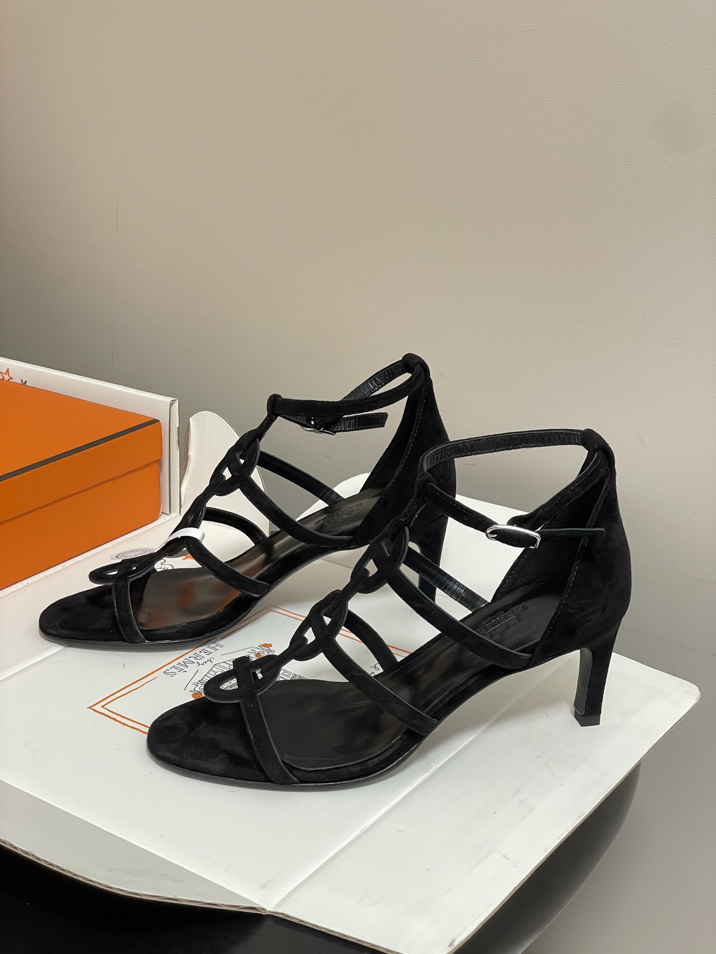 UA Hermès Magic 70 Sandal