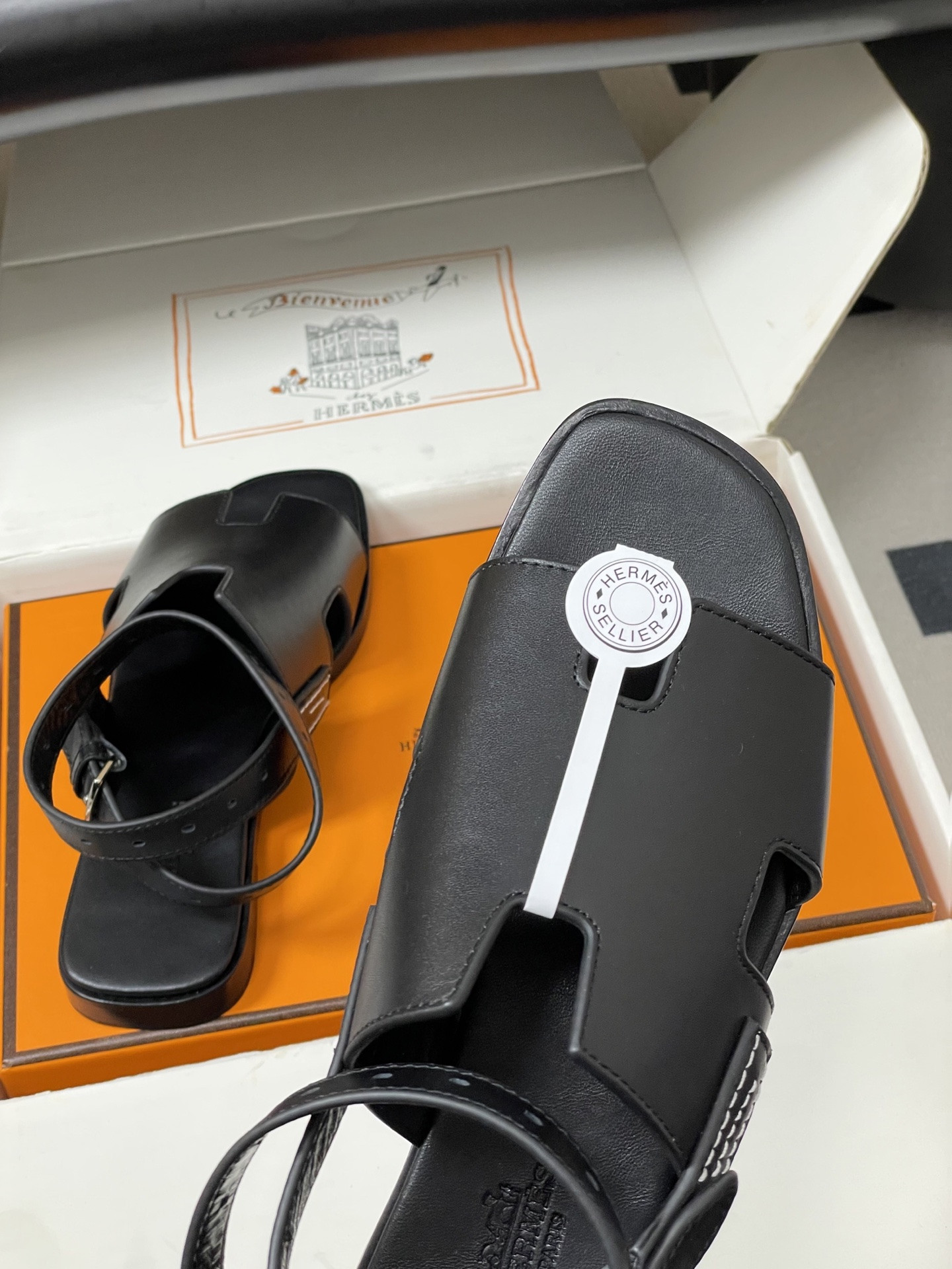 UA Hermès Maya Sandal