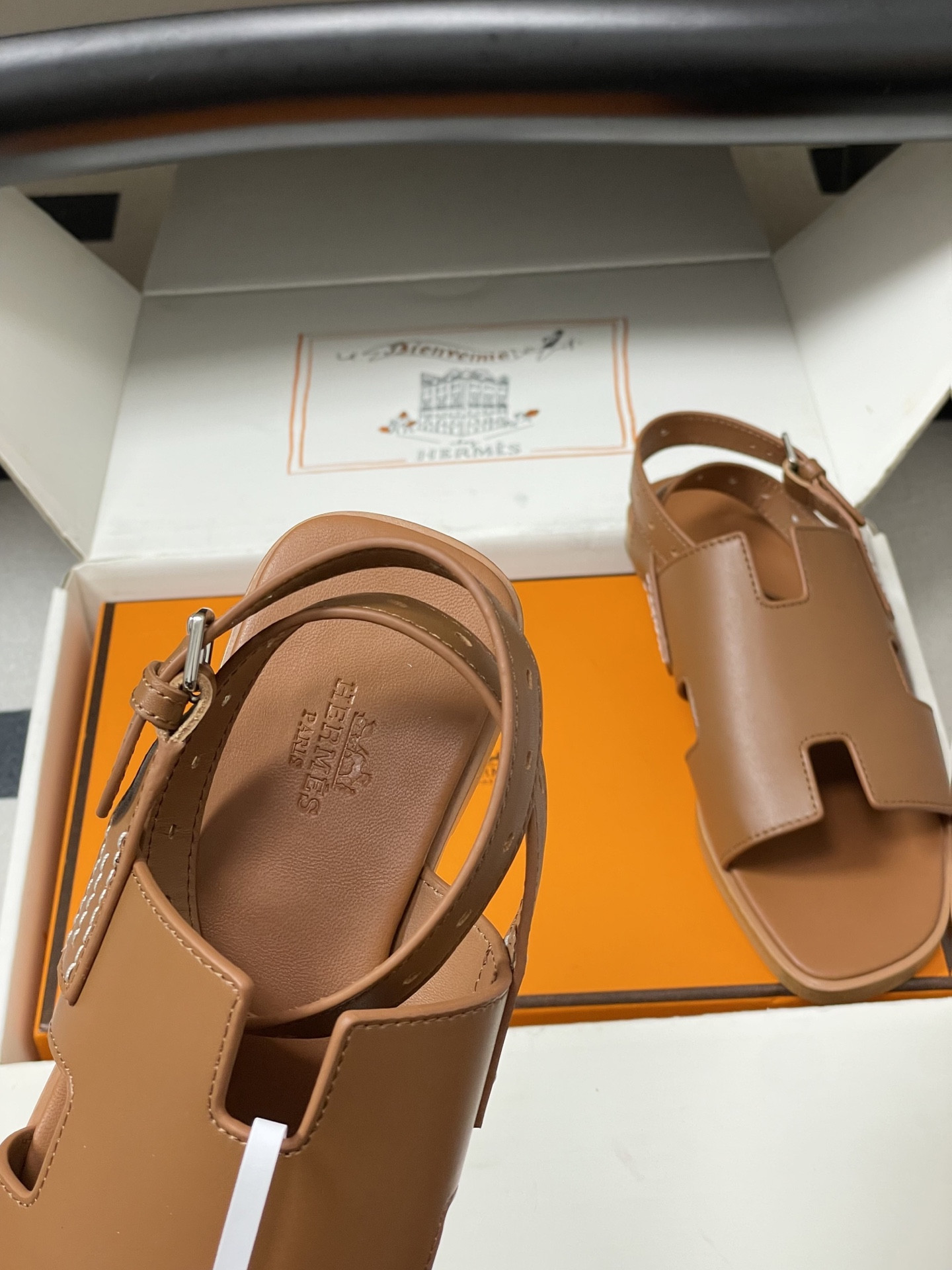 UA Hermès Maya Sandal