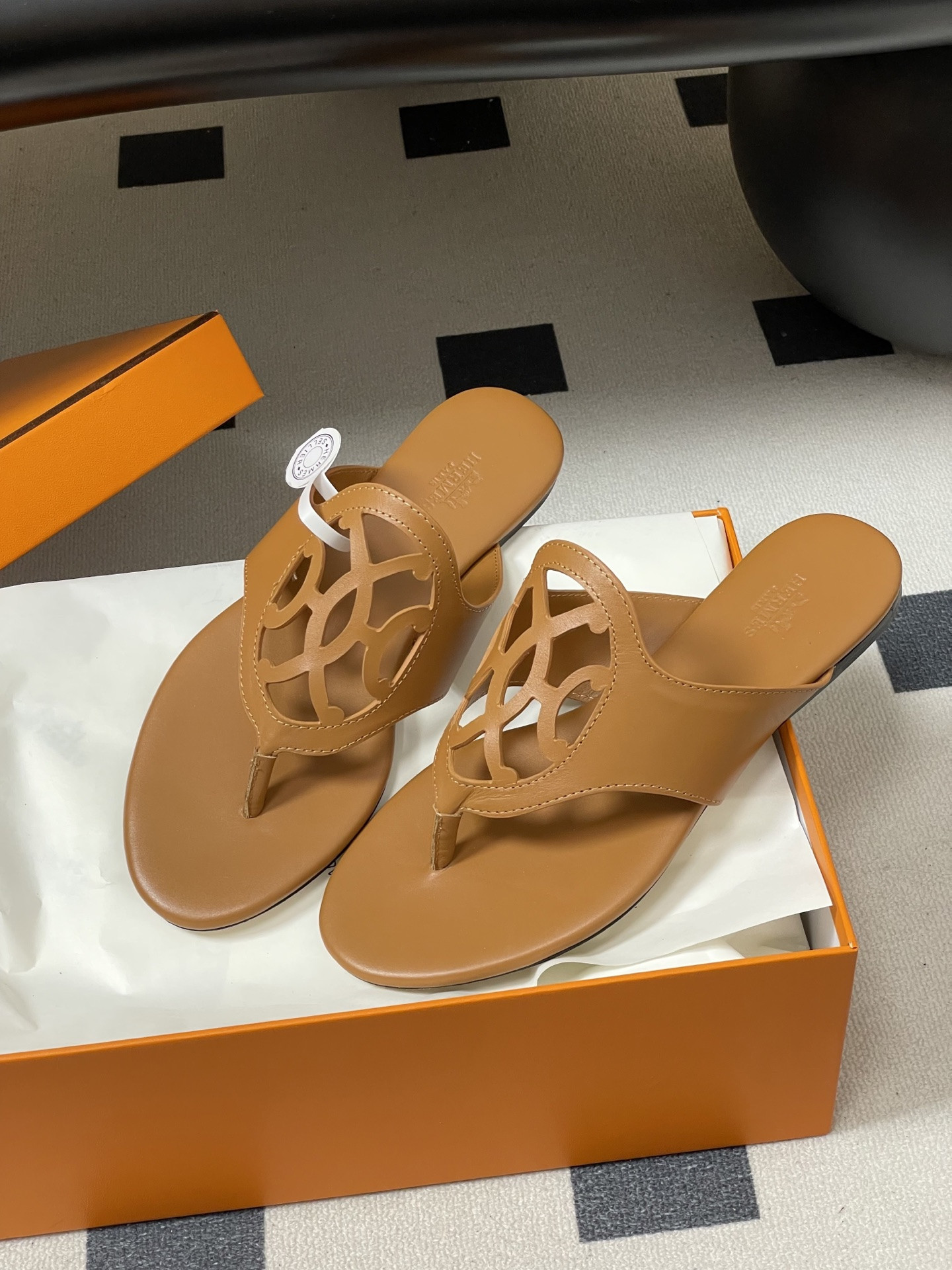UA Hermès Mage Sandal