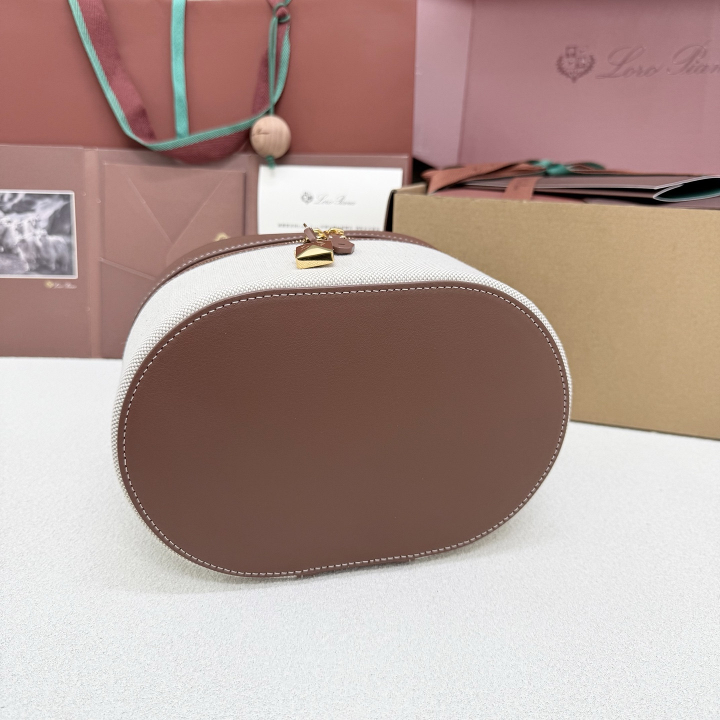 Loro Piana Extra Vanity Case 21x15x12cm