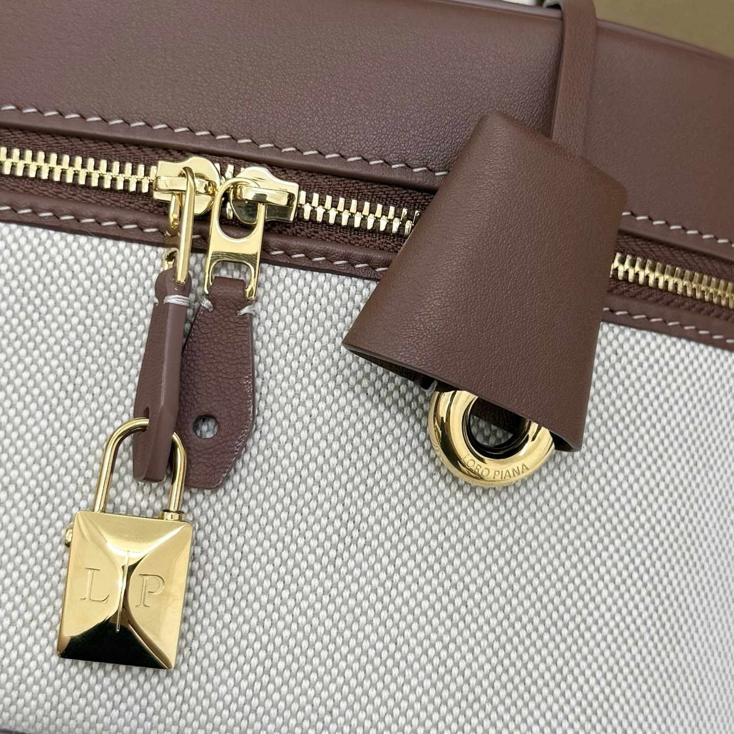 Loro Piana Extra Vanity Case 21x15x12cm