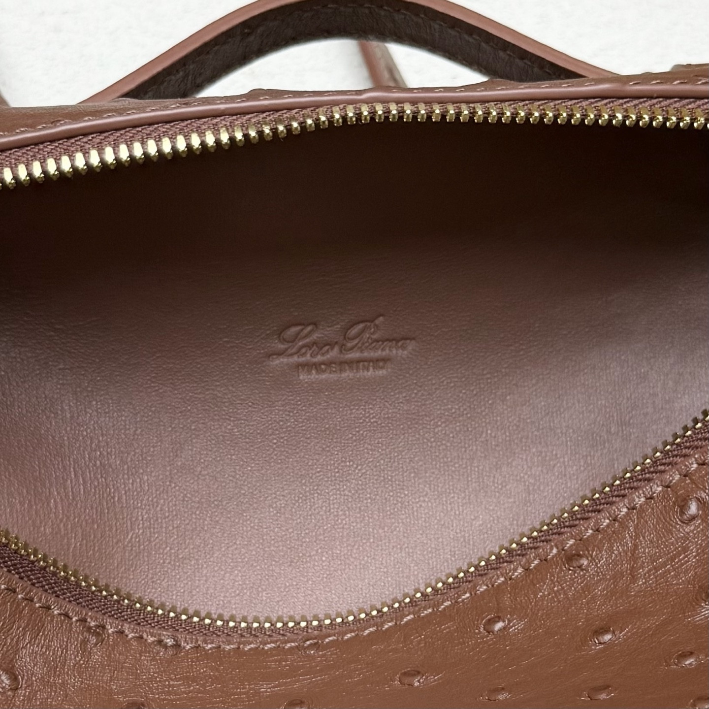 Loro Piana Extra Pocket L19 11 x 19 x 6.5 cm