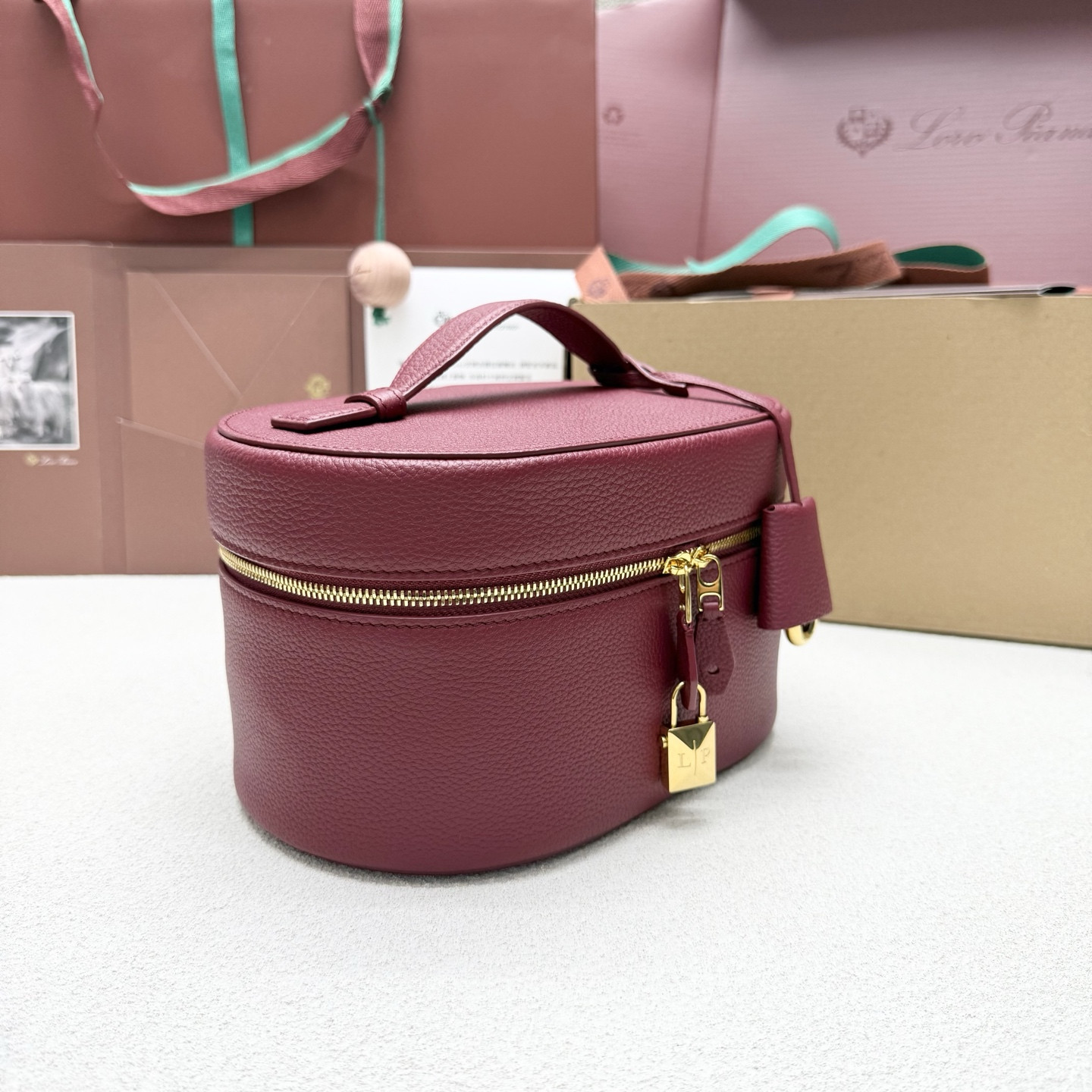 Loro Piana Extra Vanity Case 21x15x12cm