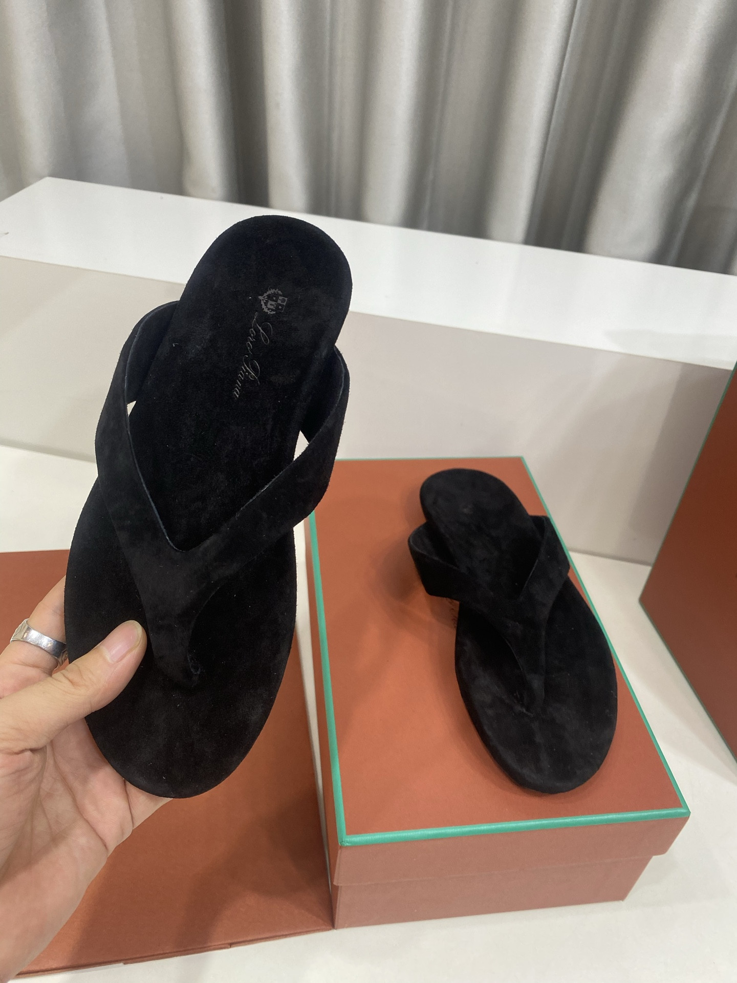 UA Loro Piana Ida Sandal